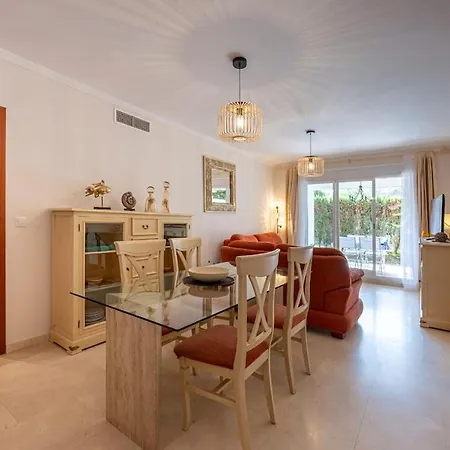 Apartamento Elviria Close And Golf